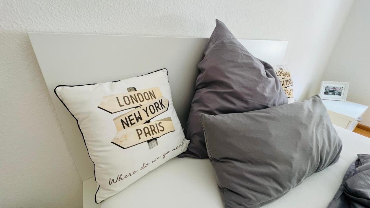 Grosses Und Helles Innenstadt Apartment - Ferienwohnung Bad Homburg vor der Höhe Esterno foto