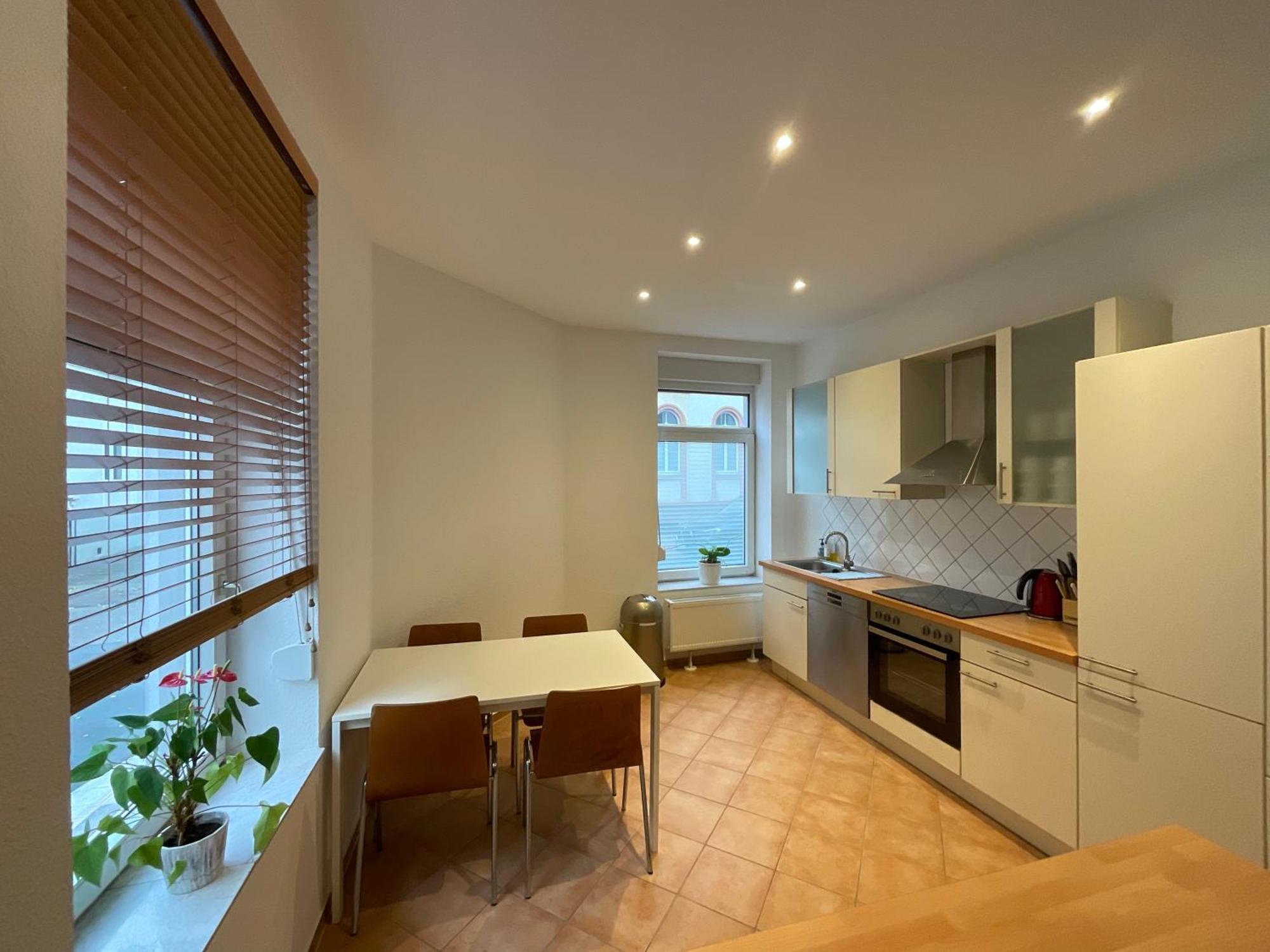 Grosses Und Helles Innenstadt Apartment - Ferienwohnung Bad Homburg vor der Höhe Esterno foto
